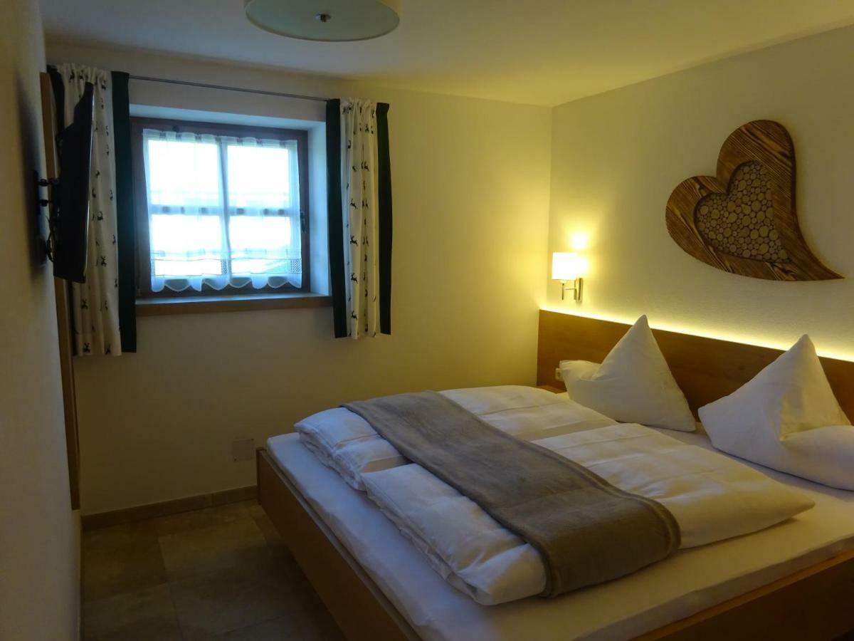 Steigerhuette Apartment เคอนิกสไลเทน ภายนอก รูปภาพ
